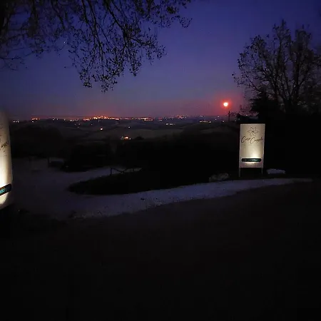 Casa アパート チンゴリ