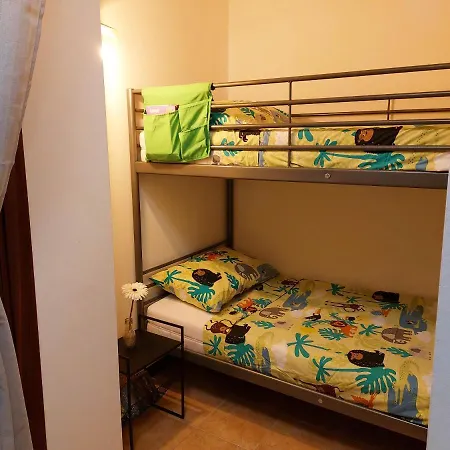 Casa *
