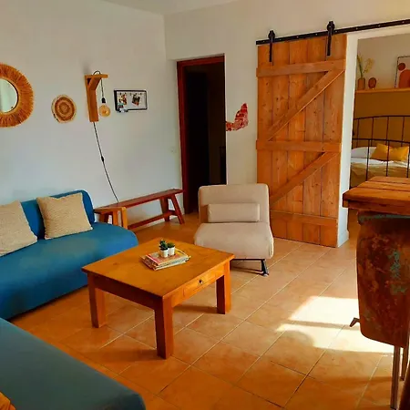 Casa *