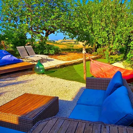 Casa アパート チンゴリ